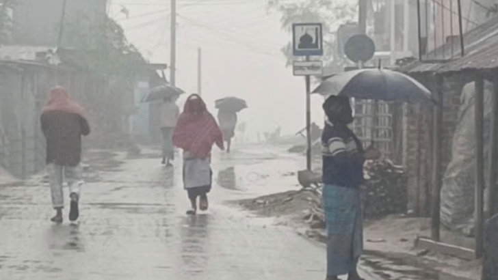 দেশের বিভিন্ন স্থানে বৃষ্টি, কুয়াশা কমলেও থাকছে শৈত্যপ্রবাহ