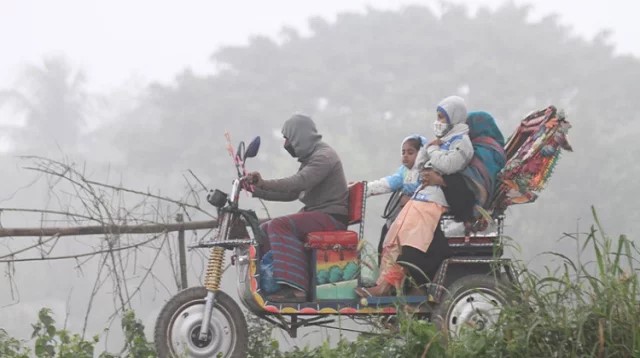 শৈত্যপ্রবাহ বয়ে যাচ্ছে, তাপমাত্রা আরও কমবে