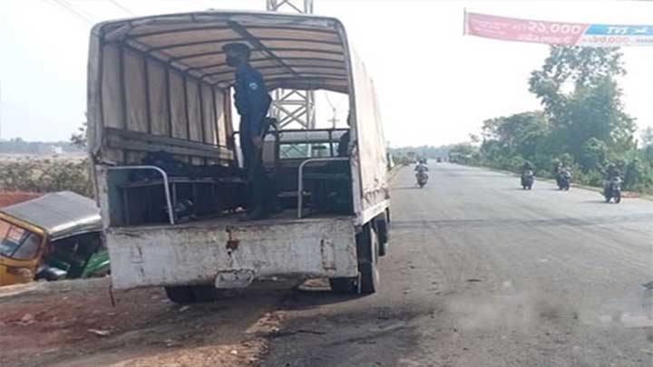 দুই শিক্ষার্থী নিহত; টিআই বরখাস্ত-সার্জেন্ট ক্লোজড