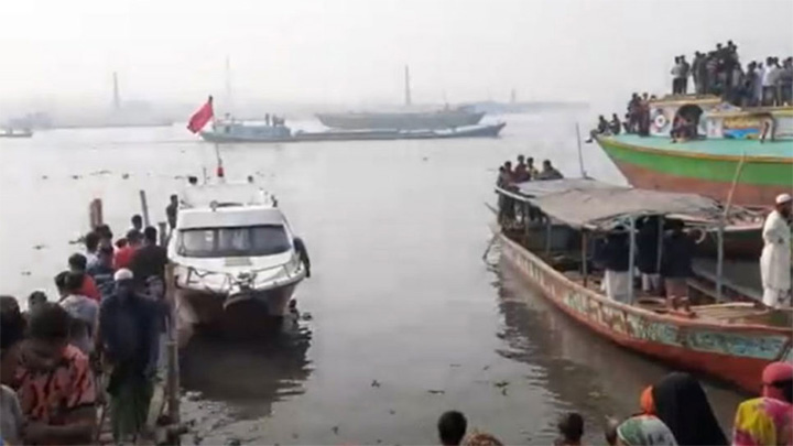 ফতুল্লায় ট্রলারডুবি: চার দিন পর ভেসে উঠলো ৪ মরদেহ