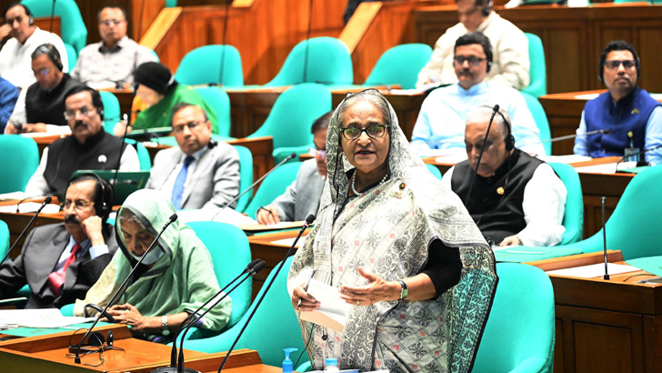 প্রশ্নবিদ্ধ করে জনগণের কাছ থেকে আমাকে দূরে সরানো যাবে না: প্রধানমন্ত্রী