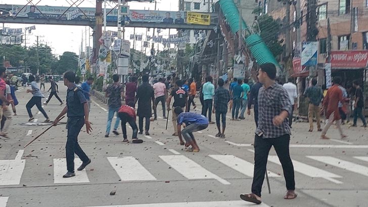 শাবি শিক্ষার্থীদের সঙ্গে স্থানীয়দের সংঘর্ষ, আহত ২0